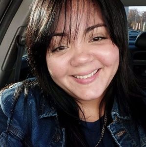 Meet your Posher, Sheyla